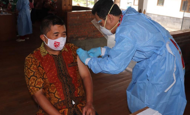 Vaksinasi Covid-19 Tahap Kedua